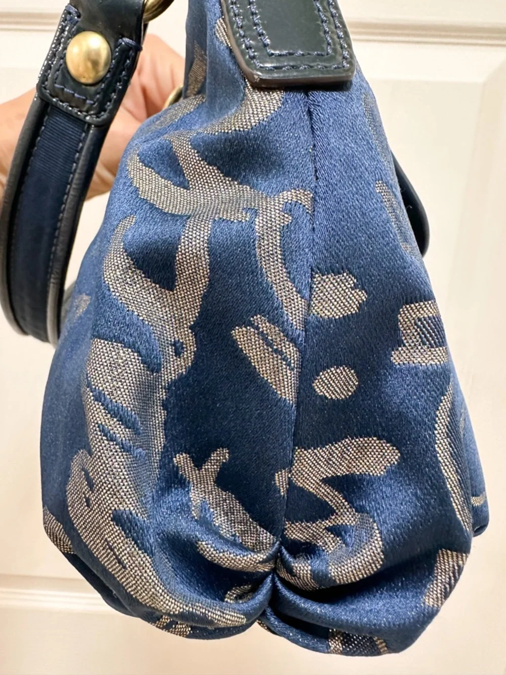 Coach Poppy Story Patch Bag Navy Metallic Gold Graffiti Satin 2Way